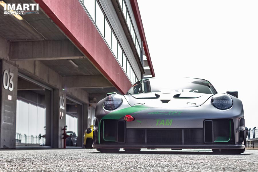 Porsche GT2 RS Clubsport - Portimao - Imarti Motorsport